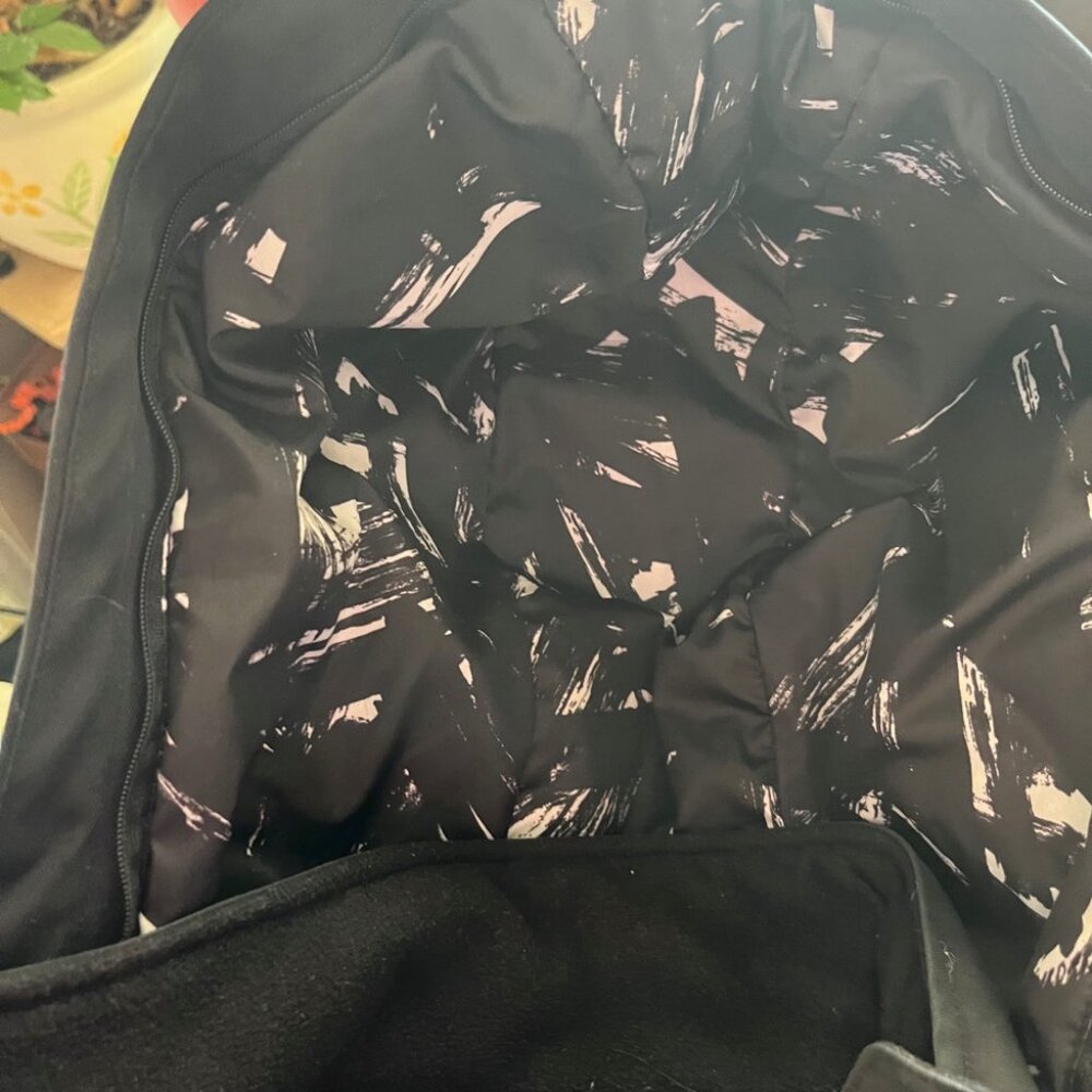 Women's Black Insulated winter Jacket - Picture 13 of 16